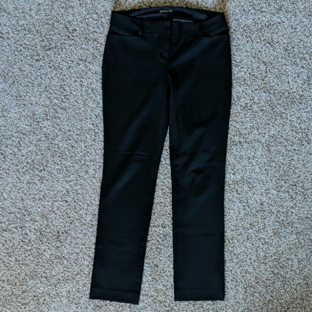 Express columnist black pant size 4R
